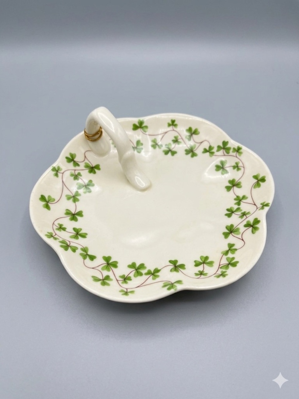 Ceramic Clover Ring Dish - White and Green